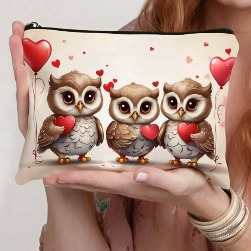 Owl Print Women's Clutch - Brown and Red. BRAND NEW NO TAGS
